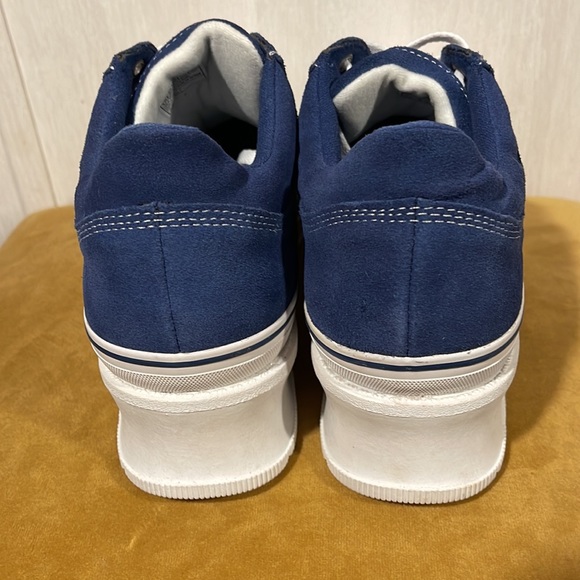 Vintage 90's Platform Blue Suede Skechers SZ 10 Never Worn MINT Condition - Picture 3 of 12